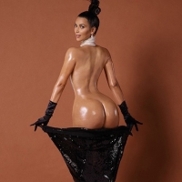Paper Magazine e Kardashian