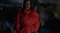 Louise Salter in Dark Waters di Mariano Baino