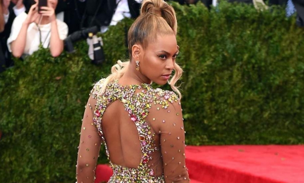 Beyoncé al Met Gala 2015 Beyoncé al Met Gala 2015