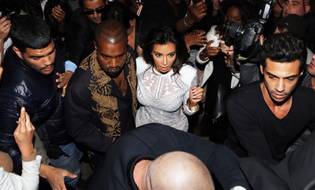Kim Kardashian a Parigi Kardashian Fashion Week