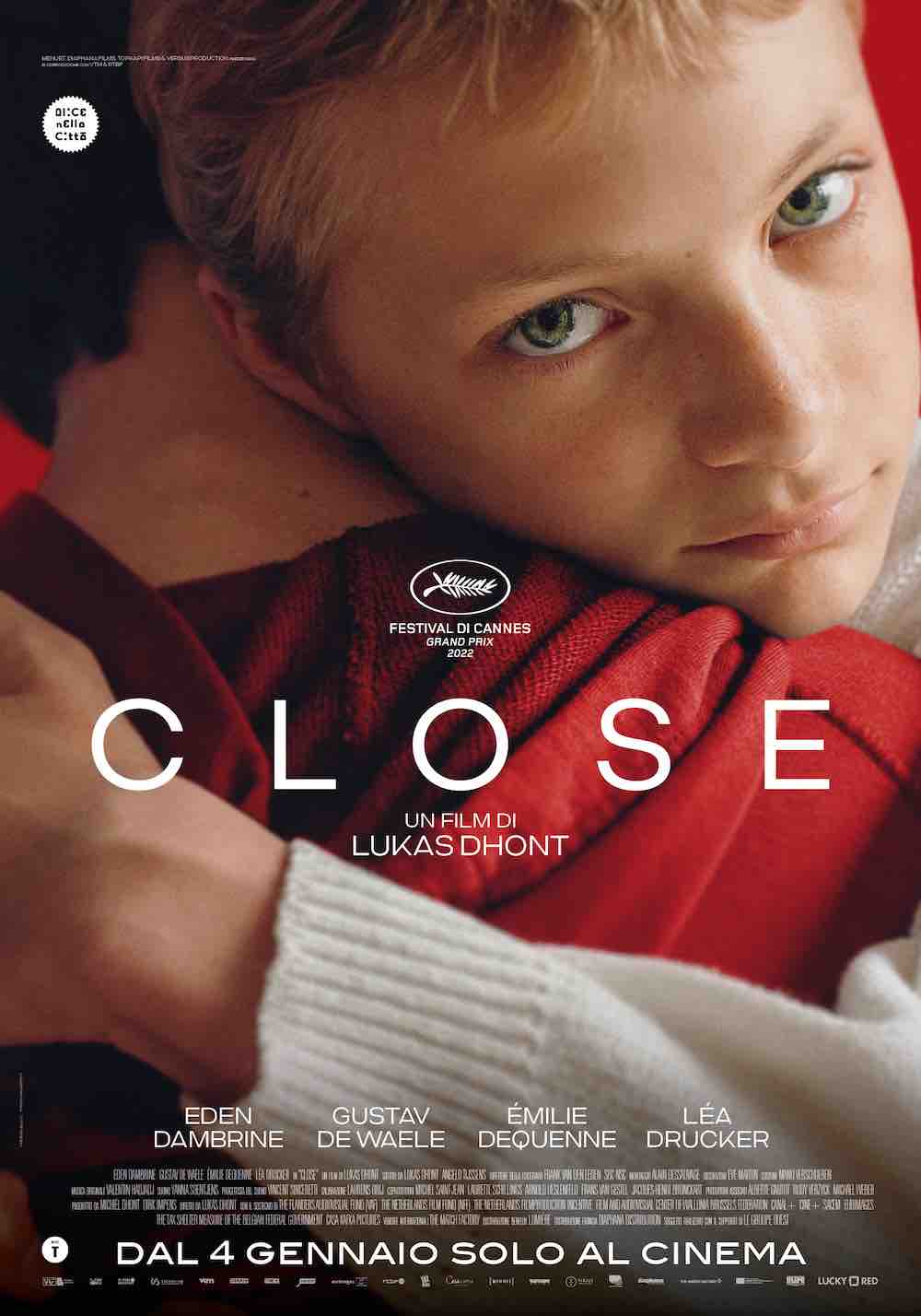 Locandina di Close Locandina di Close