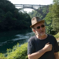 set Il fiume ha sempre ragione