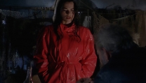 Louise Salter in Dark Waters di Mariano Baino Louise Salter in Dark Waters di Mariano Baino