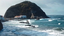 A casa tutti bene - una delle scene modificate da EDI A casa tutti bene - una delle scene modificate da EDI
