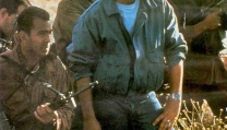 Locandina "Agente Speciale Kiki Camarena - Sfida ai Narcos" (Drug Wars: The Camarena Story)(Miniserie)(Usa 1990), Brian Gibson, Michael Mann vhs Warner Home Video, italian h.v., 1990 Locandina "Agente Speciale Kiki Camarena - Sfida ai Narcos" (Drug Wars: The Camarena Story)(Miniserie)(Usa 1990), Brian Gibson, Michael Mann vhs Warner Home Video, italian h.v., 1990