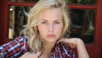 Britt Robertson nel cast di The Longest Ride Britt Robertson nel cast di The Longest Ride