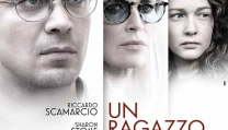Locandina di Un ragazzo d'oro Locandina di Un ragazzo d'oro