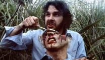 Peter Jackson sul set di "Fuori di testa" Peter Jackson sul set di "Fuori di testa"