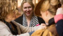 Kate Hawley sul set Kate Hawley sul set