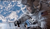 Gravity di Alfonso Cuaròn Gravity di Alfonso Cuaròn