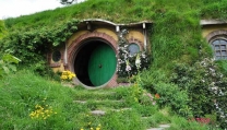 Casa di Hobbit nella "Terra di Mezzo" neozelandese Casa di Hobbit nella "Terra di Mezzo" neozelandese