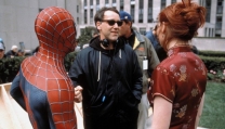 Sam Raimi potrebbe dirigere il film bellico The Outpost, tratto dal libro di Jake Tapper 
