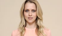 Teresa Palmer in Point Break Teresa Palmer in Point Break