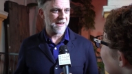 Paul Thomas Anderson intervistato da due giovani studentesse