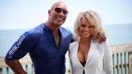Pamela Anderson e Dwayne Johnson