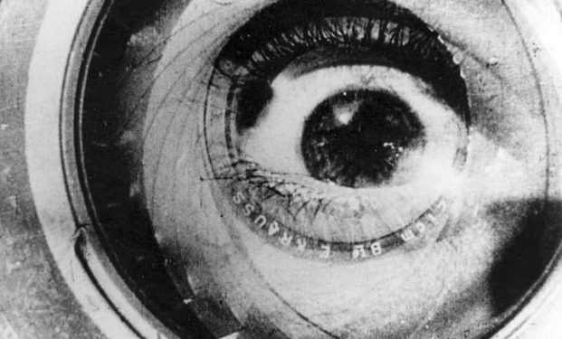 L'uomo con la macchina da presa di Dziga Vertov L'uomo con la macchina da presa di Dziga Vertov