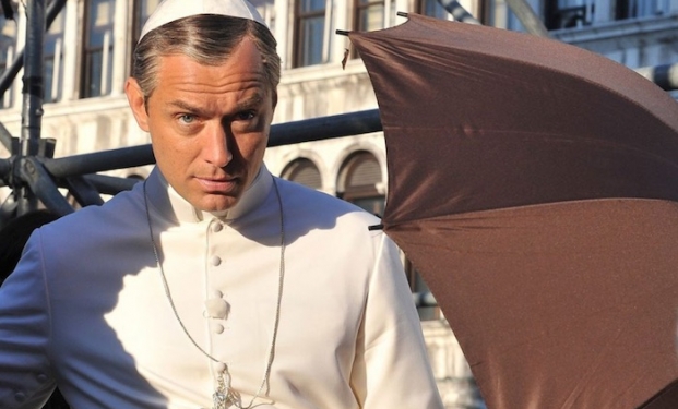 Jude law in "The Young Pope" Jude law in "The Young Pope"