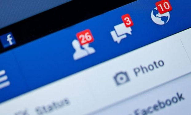 Facebook dati falsificati Facebook dati falsificati
