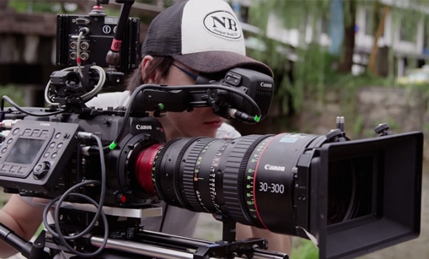 EOS C700 EOS C700