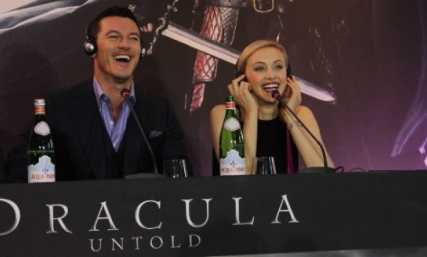 Luke Evans e Sarah Gadon alla conferenza stampa di "Dracula Untold"
