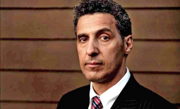 John Turturro in Mia Madre di Nanni Moretti John Turturro in Mia Madre di Nanni Moretti