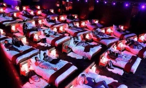 Cinema Hart a Napoli Cinema Hart a Napoli