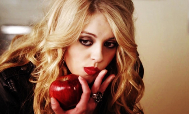 Gage Golightly in Red Oaks Gage Golightly in Red Oaks