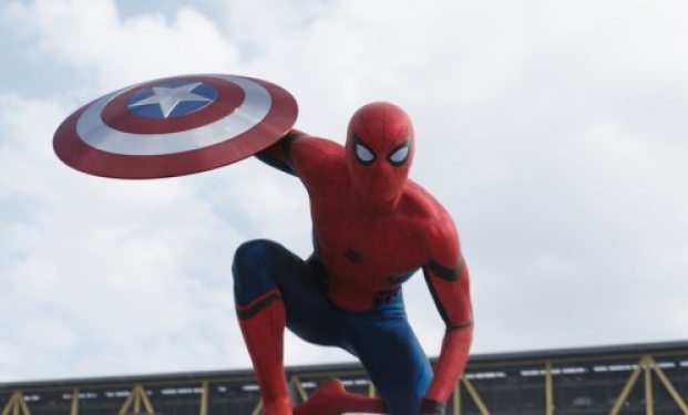 Il set di "Spiderman: Homecoming" prende il volo in un nuovo video Il set di "Spiderman: Homecoming" prende il volo in un nuovo video