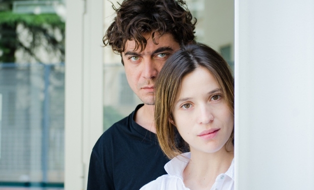 Riccardo Scamarcio e Daniela Ramirez in La prima luce di Vincenzo Marra La prima luce di Vincenzo Marra, con Riccardo Scamarcio e Daniela Ramirez
