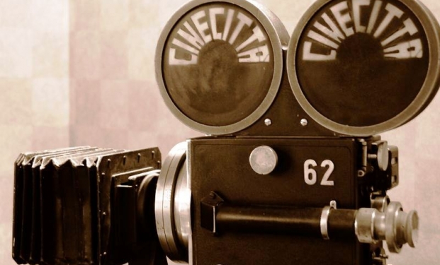 Una cinepresa usata a Cinecittà Una cinepresa degli anni Quaranta