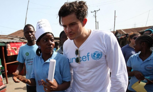 Orlando Bloom sul campo Orlando Bloom sul campo