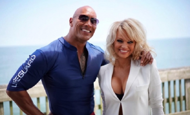 Pamela Anderson e Dwayne Johnson Pamela Anderson e Dwayne Johnson