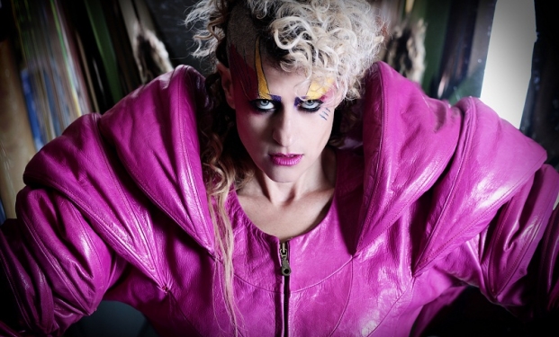 Peaches does herself Peaches does herself