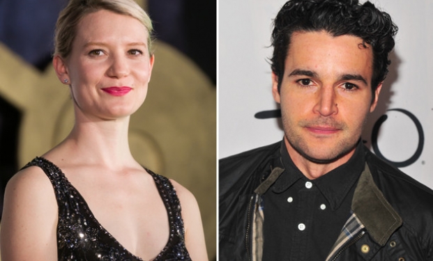 Mia Wasikowska, Christopher Abbott Mia Wasikowska, Christopher Abbott