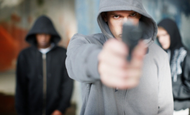 Teenager attaccano il cinema in Florida Teenager attack
